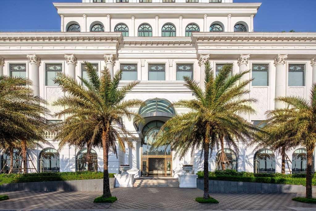 Melia Vinpearl Quang Binh Hotel Dong Hoi Exterior photo